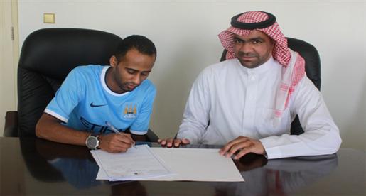 رسمياً .. الفتح يقطع الطريق علي الطامعين ويوقع مع الحمدان لأربعة مواسم